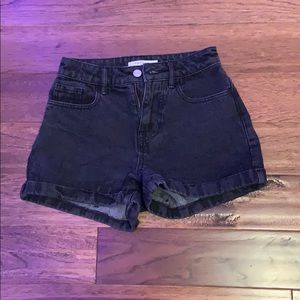 PacSun black mom jean shorts